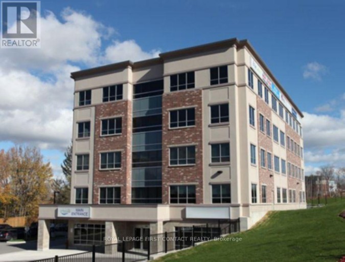 401A - 11 LAKESIDE TERRACE, Barrie (Little Lake), Ontario, L4M0H9