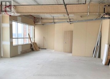 401A - 11 LAKESIDE TERRACE Barrie (Little Lake) Ontario photo 6