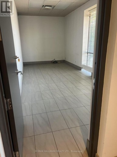 2A - 25 VANLEY CRESCENT, Toronto (York University Heights), Ontario, M3J2B7