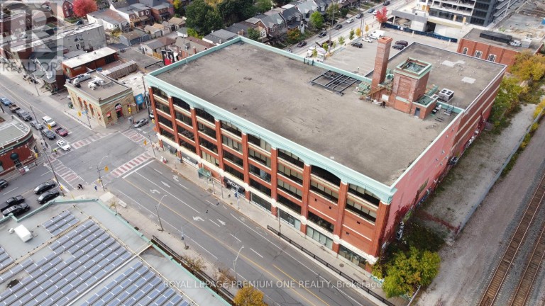 403 - 672 DUPONT STREET, Toronto (Dovercourt-Wallace Emerson-Junction), Ontario, M6G1Z6