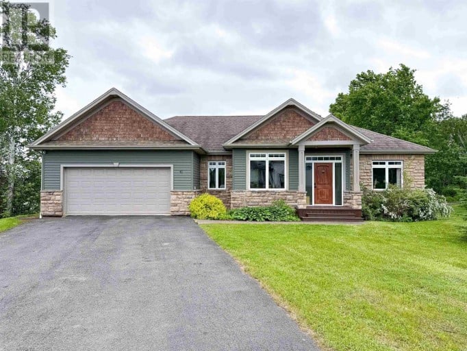 41 Southampton Drive, Stratford, Prince Edward Island, C1B0B2