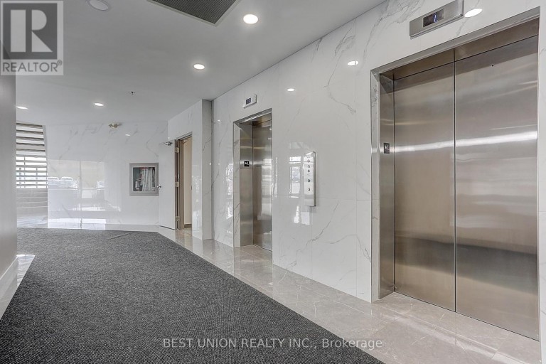 312 - 7800 WOODBINE AVENUE, Markham (Milliken Mills West), Ontario, L3R2N7