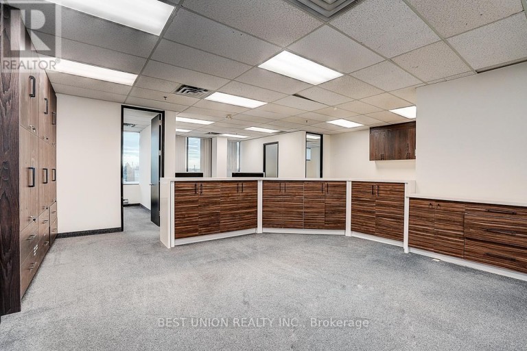 312 - 7800 WOODBINE AVENUE, Markham (Milliken Mills West), Ontario, L3R2N7