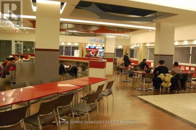 58 - 384 YONGE STREET Toronto (Bay Street Corridor) Ontario photo 5