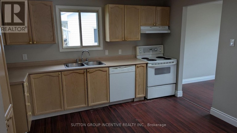 49 ROYAL OAK DRIVE, Innisfil (Cookstown), Ontario, L0L1L0