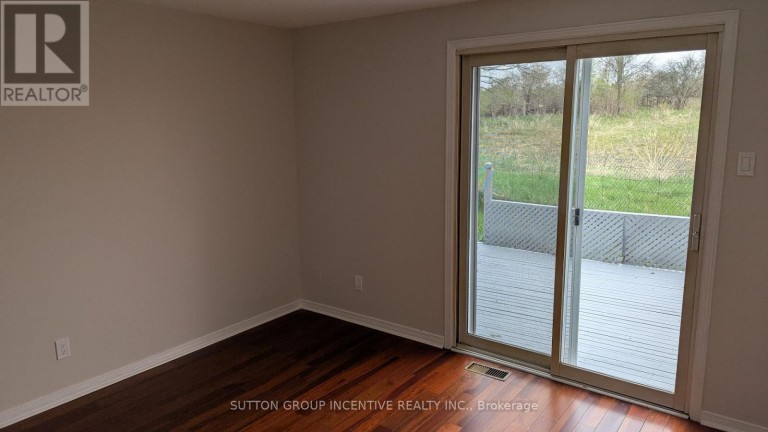 49 ROYAL OAK DRIVE, Innisfil (Cookstown), Ontario, L0L1L0