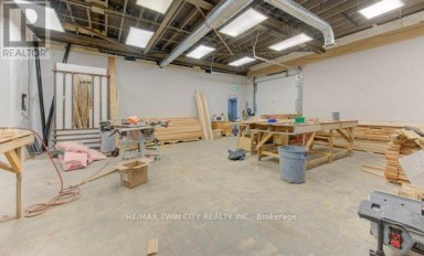 40 LANCASTER STREET W Kitchener Ontario photo 10