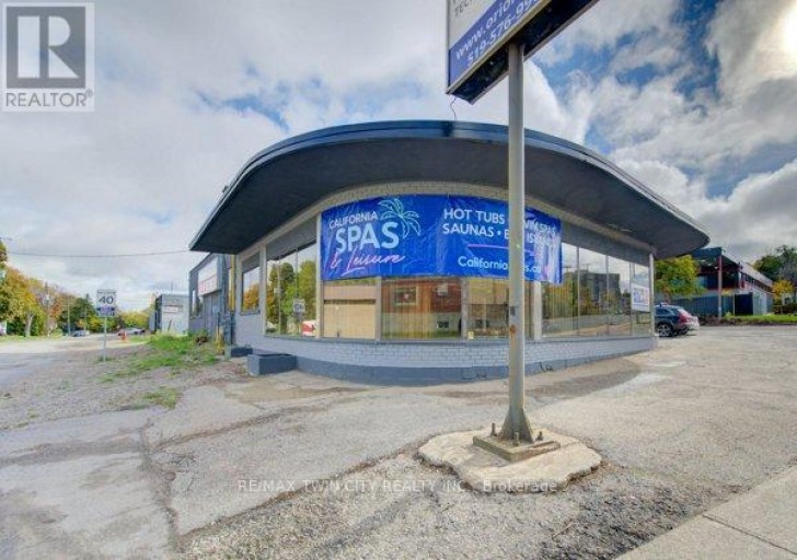 40 LANCASTER STREET W, Kitchener, Ontario, N2H4S9