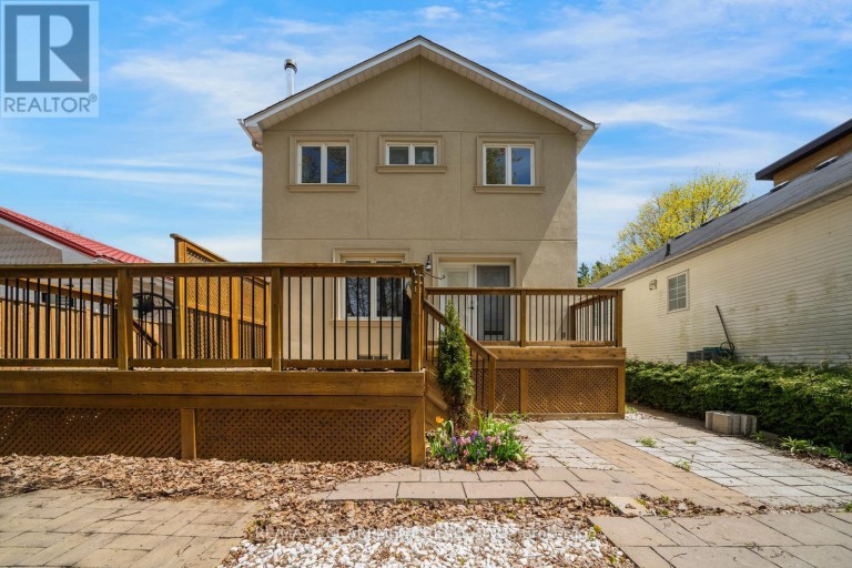 108 OLDE BAYVIEW AVENUE, Richmond Hill (Oak Ridges Lake Wilcox), Ontario, L4E3C7
