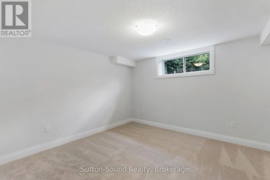401 6TH AVENUE W Owen Sound Ontario photo 37