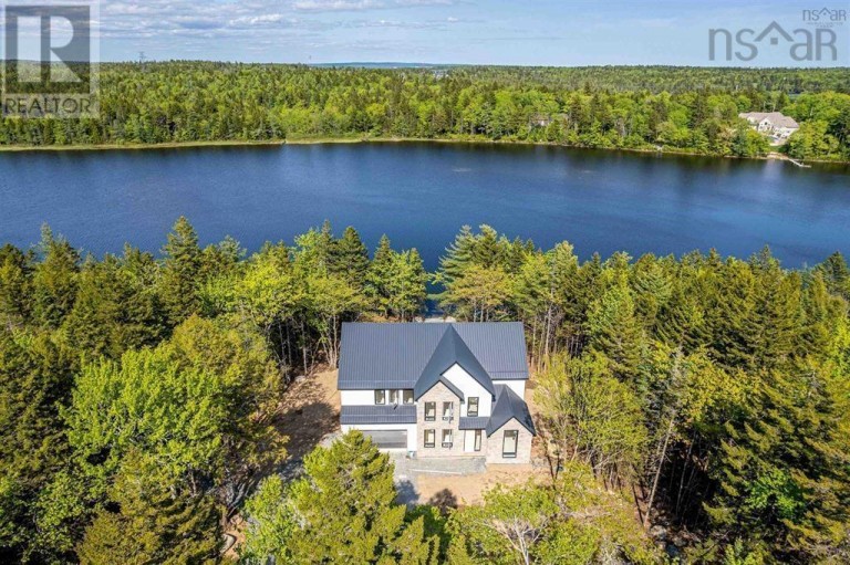 103 Canoe Crescent, Hammonds Plains, Nova Scotia (id 202601382)