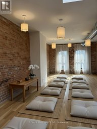 3RD FLOOR - 972 QUEEN STREET E Toronto (South Riverdale) Ontario photo 2