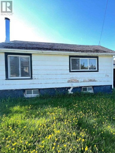 201 THIRD AVENUE, Hornepayne, Ontario, P0M1Z0