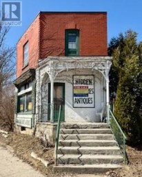 432 ERIE STREET Stratford Ontario photo 1