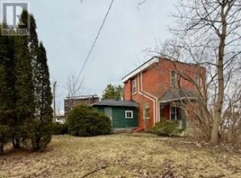 432 ERIE STREET Stratford Ontario photo 30