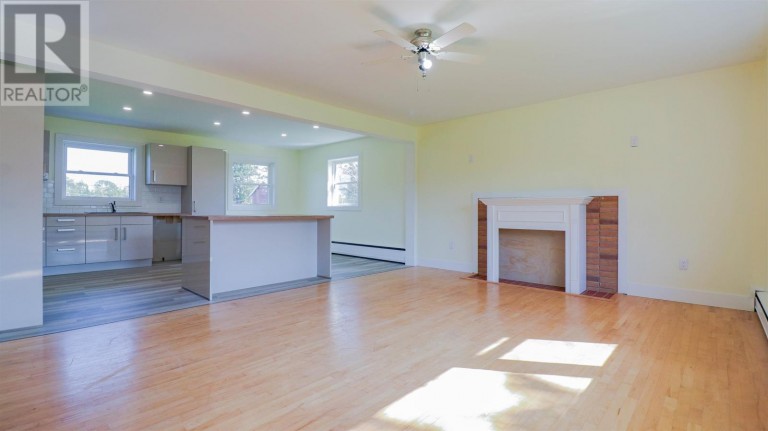 6 Dairy Lane, Stratford, Prince Edward Island, C1C0B7