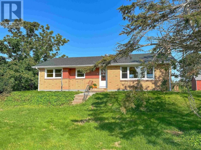 6 Dairy Lane, Stratford, Prince Edward Island, C1C0B7