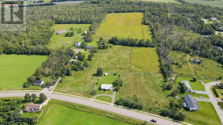 6 Dairy Lane, Stratford, Prince Edward Island, C1C0B7
