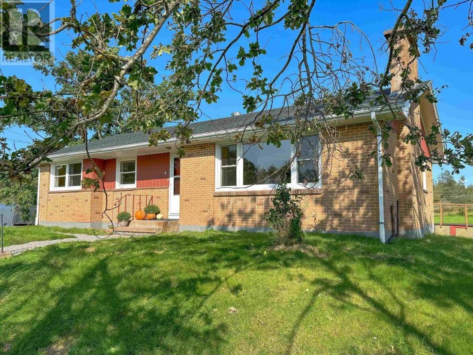 6 Dairy Lane, Stratford, Prince Edward Island, C1C0B7