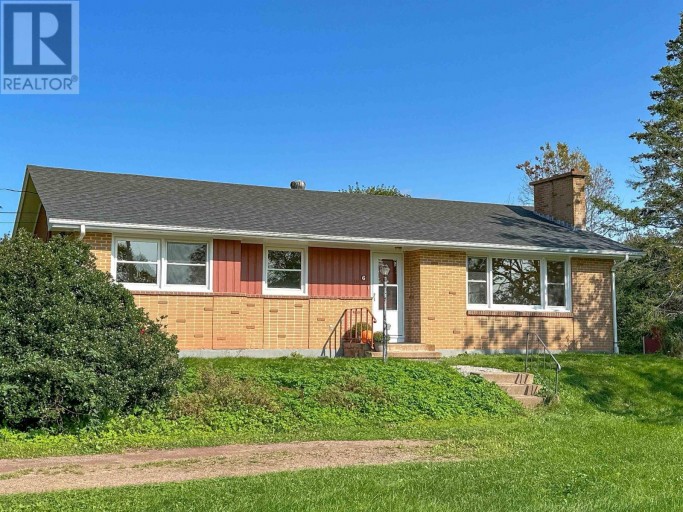 6 Dairy Lane, Stratford, Prince Edward Island, C1C0B7