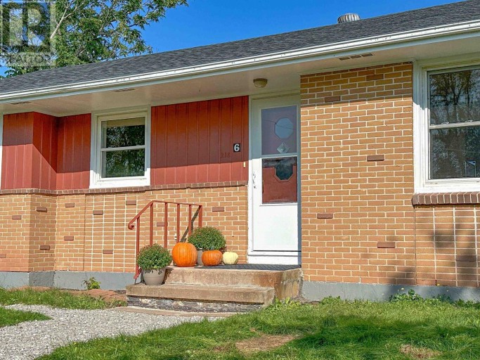 6 Dairy Lane, Stratford, Prince Edward Island, C1C0B7