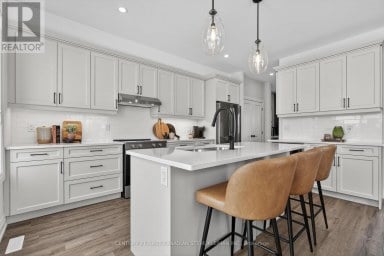 155 - 2830 TOKALA TRAIL London North (North S) Ontario photo 4