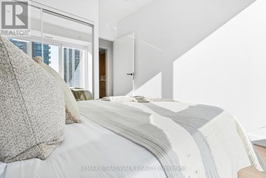 904 - 391 SLATER STREET Ottawa Ontario photo 12