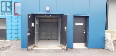 208 - 45 INDUSTRIAL STREET Toronto (Leaside) Ontario photo 9