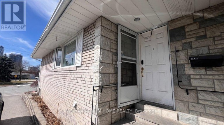 A1 - 949 WILLOWDALE AVENUE, Toronto (Newtonbrook East), Ontario, M2M3C3