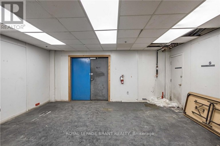 D - 148 MOHAWK STREET, Brantford, Ontario, N3S7G5