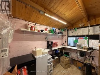 5 - 335 YONGE STREET Toronto (Church-Yonge Corridor) Ontario photo 8