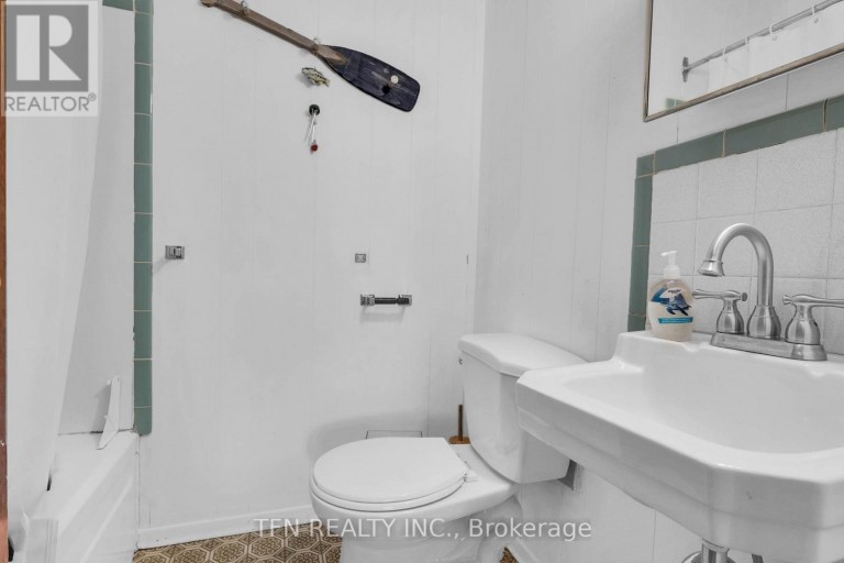 1585 PORT STANTON PARKWAY, Severn, Ontario, P0E1N0