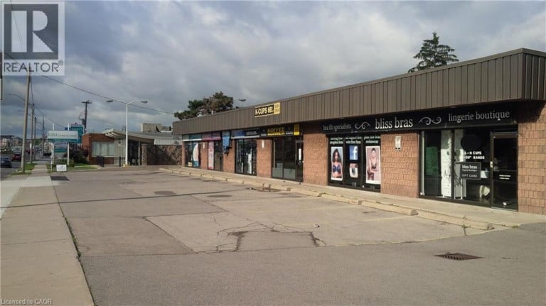 720 Upper James Street Unit# 2, Hamilton, Ontario (id 40805992)