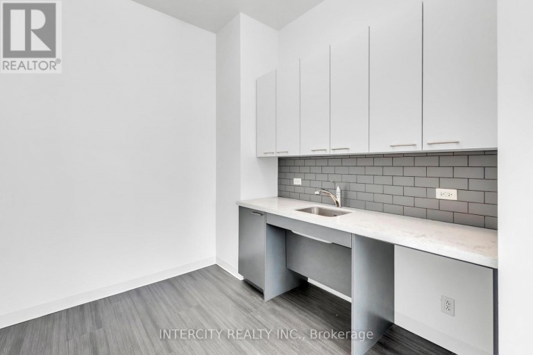202 - 5750 EXPLORER DRIVE, Mississauga (Airport Corporate), Ontario, L4W5K9