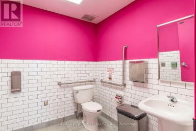 7D - 1025 TALBOT STREET St. Thomas Ontario photo 8