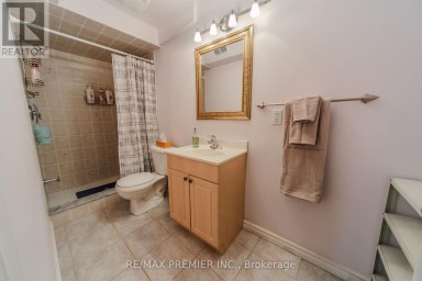 17 VILLANDRY CRESCENT Vaughan (Maple) Ontario photo 30