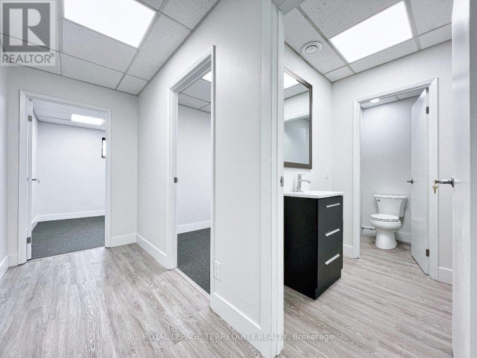 16B - 160 THE WESTWAY, Toronto (Kingsview Village-The Westway), Ontario, M9P2C1