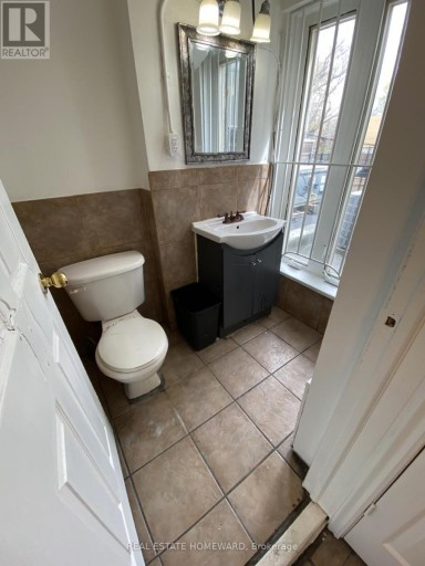 493A DANFORTH AVENUE, Toronto (North Riverdale), Ontario, M4K1P5