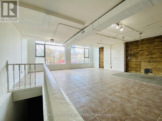 493A DANFORTH AVENUE, Toronto (North Riverdale), Ontario, M4K1P5