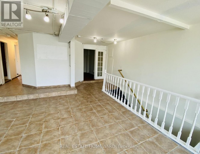 493A DANFORTH AVENUE, Toronto (North Riverdale), Ontario, M4K1P5