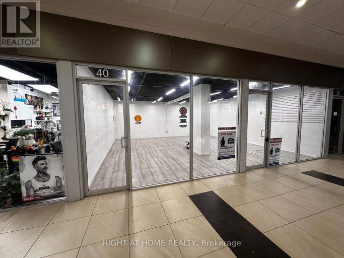 40 - 384 YONGE STREET, Toronto (Bay Street Corridor), Ontario, M5B1S8