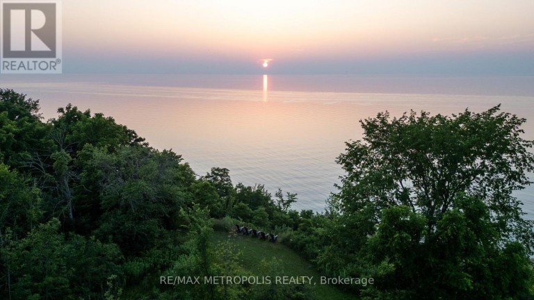 7023 BLUE COAST HEIGHTS, Plympton-Wyoming (Plympton Wyoming), Ontario, N0N1E0