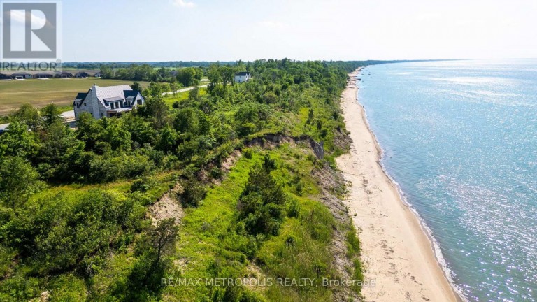 7023 BLUE COAST HEIGHTS, Plympton-Wyoming (Plympton Wyoming), Ontario, N0N1E0