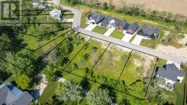 7015 BLUE COAST HEIGHTS Plympton-Wyoming (Plympton Wyoming) Ontario photo 5