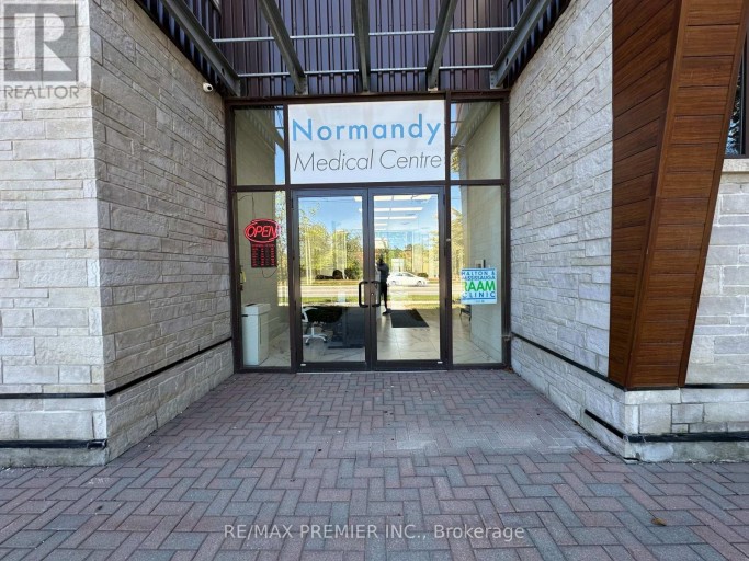 2 - 120 GUELPH STREET, Halton Hills (Georgetown), Ontario, L7G4A4