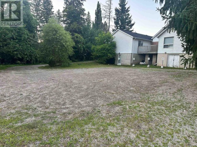 B - 28 BROCK ROAD N, Puslinch (Aberfoyle), Ontario, N1H6H9