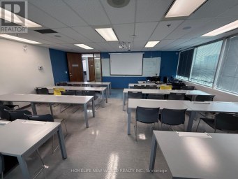 301,303-308 - 265 YORKLAND BOULEVARD Toronto (Henry Farm) Ontario photo 20
