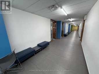 301,303-308 - 265 YORKLAND BOULEVARD Toronto (Henry Farm) Ontario photo 23