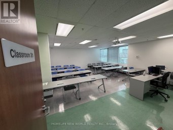 301,303-308 - 265 YORKLAND BOULEVARD Toronto (Henry Farm) Ontario photo 25