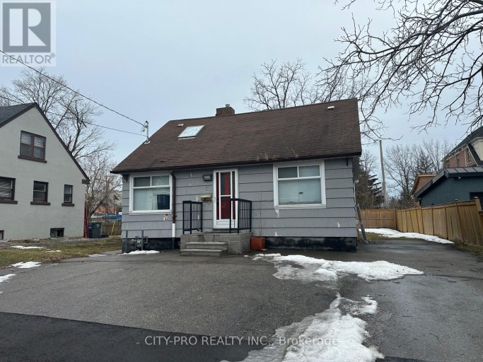 23 PEARL STREET, Mississauga (Streetsville), Ontario, L5M1X1